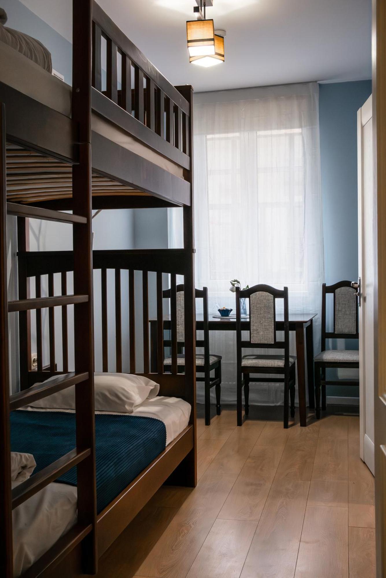 Gar'is Hostel Lviv Buitenkant foto